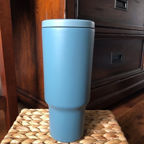 Core Large blue stainless steel cup with lid - Picture 2 of 4
